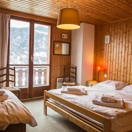 Alpesi faház Rustic Chalet Sleeps 15-16 Fireplace 2 Parking
